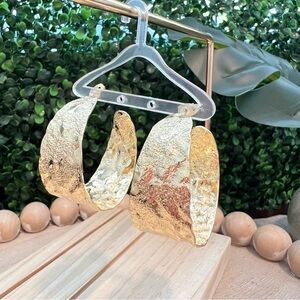 NWT Chunky Hammered Gold Hoops | Statement Earrings | Lightweight